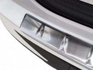Накладка на задний бампер BMW X4 G02 M-Pack LCI (21-24) - Avisa (серебряная) 3