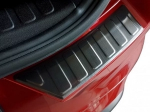 Накладка на бампер Ford Puma (19-) - Avisa (чёрная) 2
