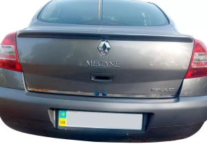 Хром на кромку багажника Renault Megane II (03-09) Седан - Carmos 4