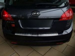 Накладка на задний бампер Kia Venga (YN; 10-14) - Avisa 4