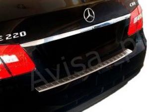 Накладка на задній бампер Mercedes E W211 (02-09) Sedan 3