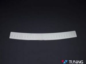 Накладка на бампер VW Passat B6 (05-10) Combi - Omsa 2