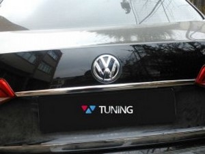 Хром накладка над номером VW Jetta A6 (11-18)