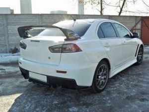 Центральний задній спліттер Mitsubishi Lancer Evo X (07-15) 3