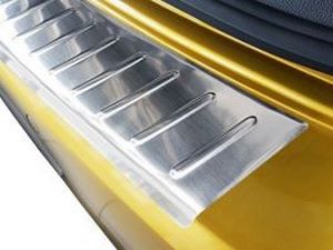 Накладка на задний бампер VW Golf 7 (12-20) Хэтчбек - Avisa 2