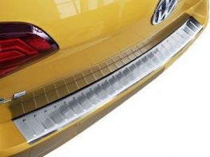Накладка на задний бампер VW Golf 7 (12-20) Хэтчбек - Avisa 5