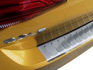 Накладка на задний бампер VW Golf 7 (12-20) Хэтчбек - Avisa 6