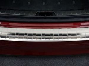 Накладка на задний бампер BMW X6 E71 (08-14) - Avisa (сталь) 6