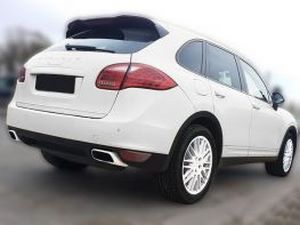 Накладка на задний бампер Porsche Cayenne II (11-14) - чёрная 7