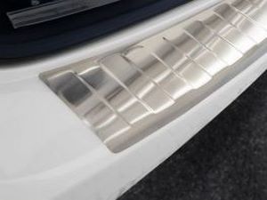 Накладка на задний бампер Porsche Cayenne II (11-14) - стальная 2