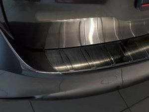 Накладка на задний бампер Mazda 6 III (GJ/GL; 12-19) Универсал - Avisa (чёрная) 2