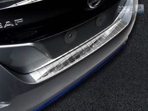 Накладка на задний бампер Nissan Leaf II (ZE1; 18-) - Avisa (стальная) 4