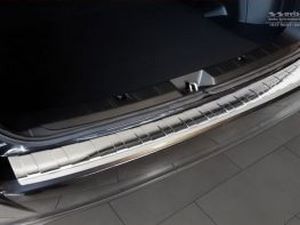 Накладка на задний бампер Subaru Impreza V (GT; 17-) - Avisa (стальная) 3