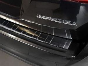 Накладка на задний бампер Subaru Impreza V (GT; 17-) - Avisa (чёрная) 7