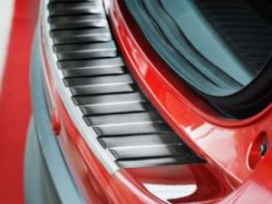 Накладка на задний бампер Mazda CX-5 I (KE; 12-17) - Avisa (чёрная) 3