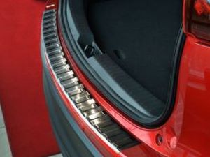Накладка на задний бампер Mazda CX-5 I (KE; 12-17) - Avisa (чёрная) 4