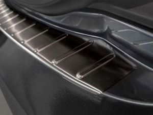 Накладка на бампер Tesla Model S (12-/17-) - Avisa (чёрная) 4
