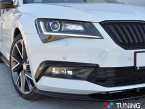 Накладки на протитуманки Skoda Superb III (15-19) - ABS 4