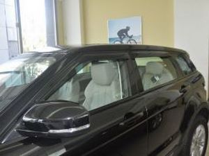 Дефлектори вікон Range Rover Evoque I (L538; 11-18) - Hic (накладні) 1