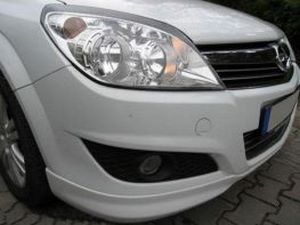 Накладка на передний бампер OPEL Astra H FL (07-14) 1