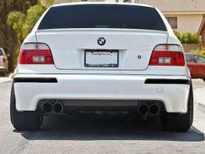 Диффузор заднего бампер BMW E39 M5 (95-04) - два выхлопа