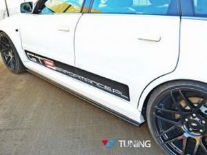 Диффузоры боковых порогов Audi RS4 B5 (99-01) 2