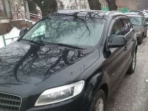 Дефлекторы окон Audi Q7 I (4L; 05-15) - Hic (с хром молдингом) 4