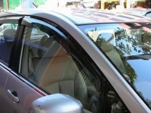 Дефлекторы окон Nissan Tiida I (C11; 04-11) Sedan - Hic (накладные) 2