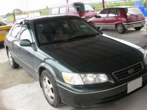 Дефлекторы окон Toyota Camry XV20 (97-01) - Hic (накладные) 4