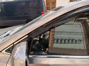 Дефлекторы окон Hyundai Santa Fe IV (TM; 19-23) - Hic (накладные) 3