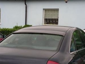 Спойлер на стекло AUDI A6 C5 (97-04) Sedan