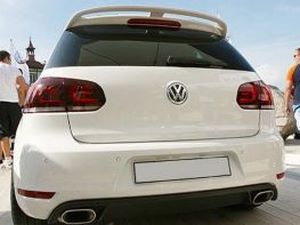 Спойлер VW Golf VI (08-12) Хэтчбек - на трёх ножках 2