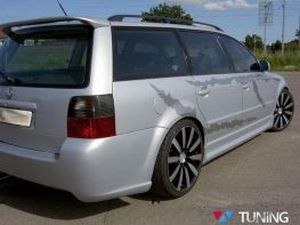 Спойлер - козырёк VW Passat B5 (96-05) Combi на ножках 2