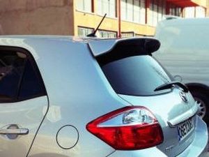 Спойлер - козырёк TOYOTA Auris I (06-12) 5D без дырки 2