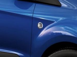 Хром обводка на поворотники Ford Connect I (02-13) 4