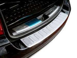 Накладка на задний бампер Mercedes M W164 (ML) (05-11) - Carmos 3