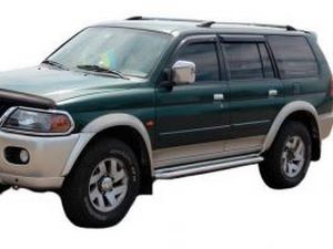 Пороги боковые Mitsubishi Pajero Sport I - Premium 4 4