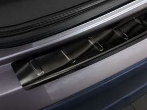 Накладка на задний бампер Nissan Qashqai I (J10; 07-13) - Avisa (чёрная) 2