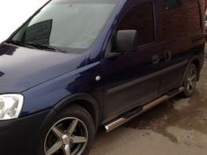 Трубы боковые Opel Combo C (2001+) - пороги 4 4