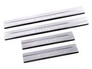 Накладки на дверные пороги VW Amarok I (10-20) 2