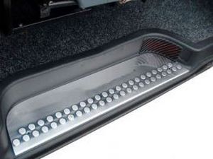 Накладки на внутренние пороги VW T4 (90-03) - Omsa 4