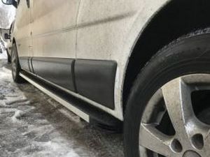 Пороги боковые Opel Vivaro A (01-14) - Maya Black 4