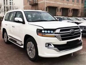 Фары TOYOTA Land Cruiser 200 (2016+) - DRL 4 диода 6