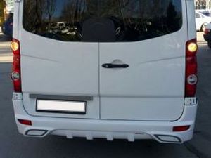 Накладка на задний бампер VW Crafter (06-16) - двойной выхлоп 1