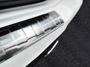Накладка на задний бампер Mercedes GLS X167 (20-) - стальная 4
