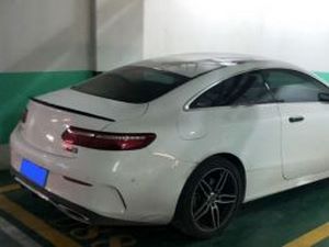 Чёрный спойлер багажника MERCEDES E-Coupe C238 - AMG 4 4