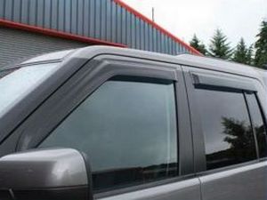 Дефлекторы окон Land Rover Discovery III / IV (04-16) - Hic (накладные) 2
