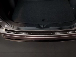 Накладка на задній бампер Mitsubishi Eclipse Cross PHEV (21-) - Avisa (чорна) 6