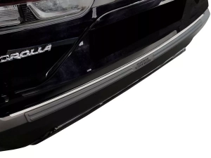 Накладка на задний бампер Toyota Corolla Cross (XG10; 22-) - Avisa (серебряная) 6