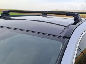 Поперечины на интегрированные рейлинги Toyota Rav4 V (XA50; 19-) - Strong (черные) 5